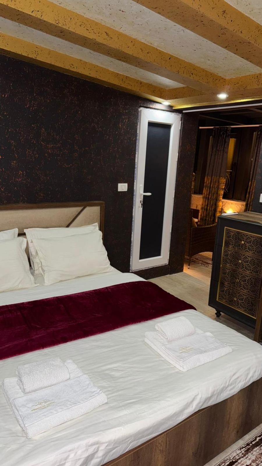 Hotel Premium Priştine Dış mekan fotoğraf